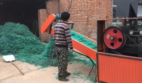 ভালো দাম ফিশিং নেট স্ক্র্যাপ প্লাস্টিক ফিল্ম শ্রেডার ঘোরানো বাঁকানো ছুরির নকশা অনলাইন