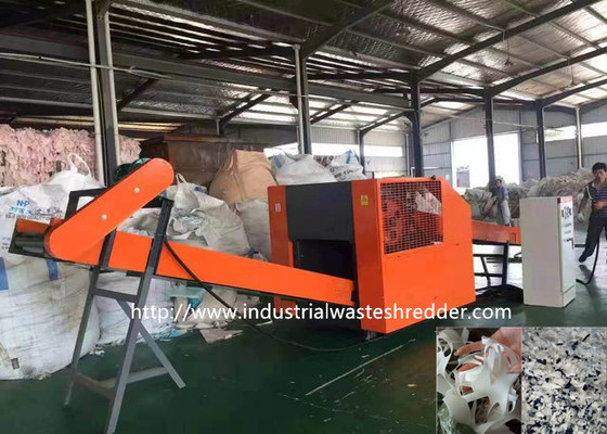 ভালো দাম বর্জ্য পিভিসি কাপড় কাপড় কাটা মেশিন পিভিসি পায়ের পাতার মোজাবিশেষ পেষণকারী মেশিন মেশিন কাস্টম ডিজাইন অনলাইন